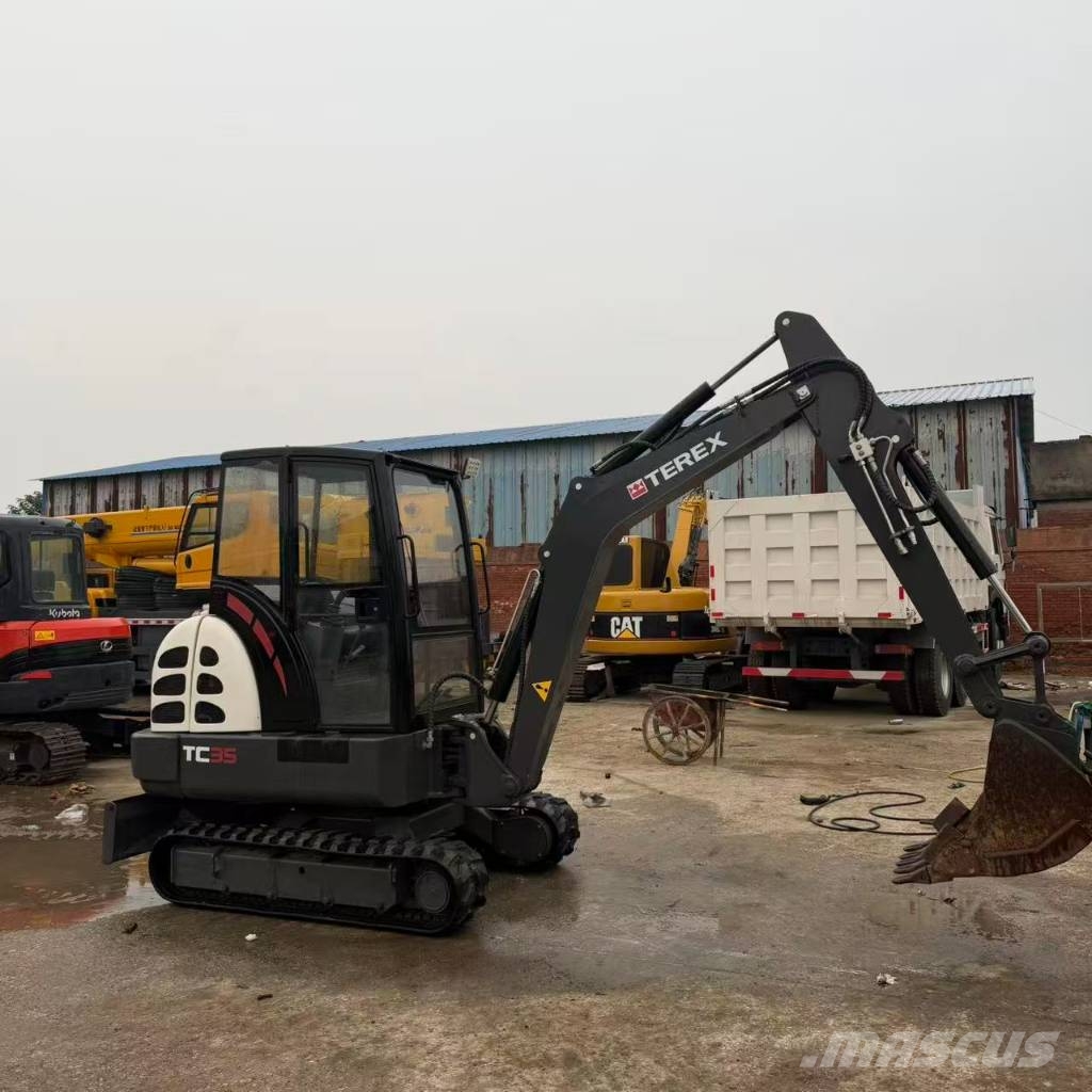 Terex TC 35 小型挖掘机