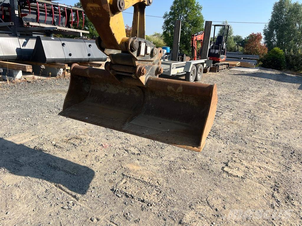 CAT 432 F Ekskavaatorlaadurid