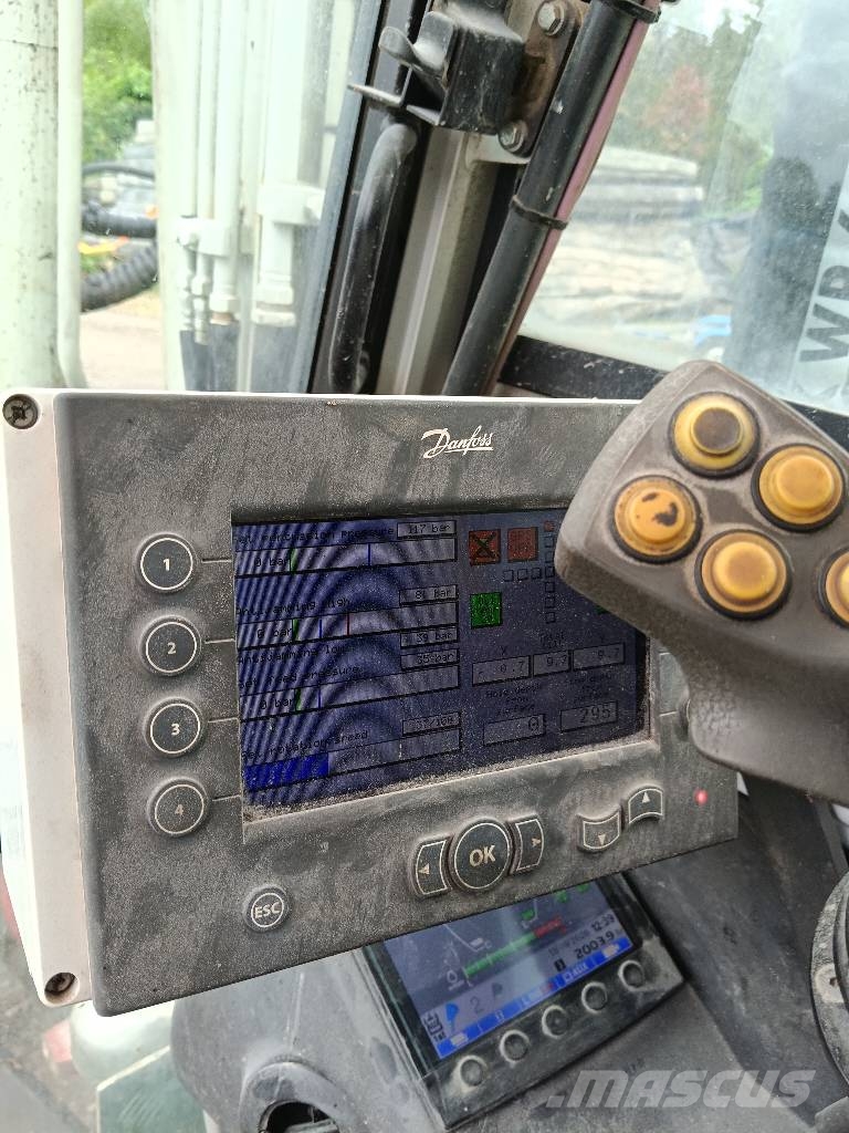 Takeuchi TB 290 Surface drill rigs