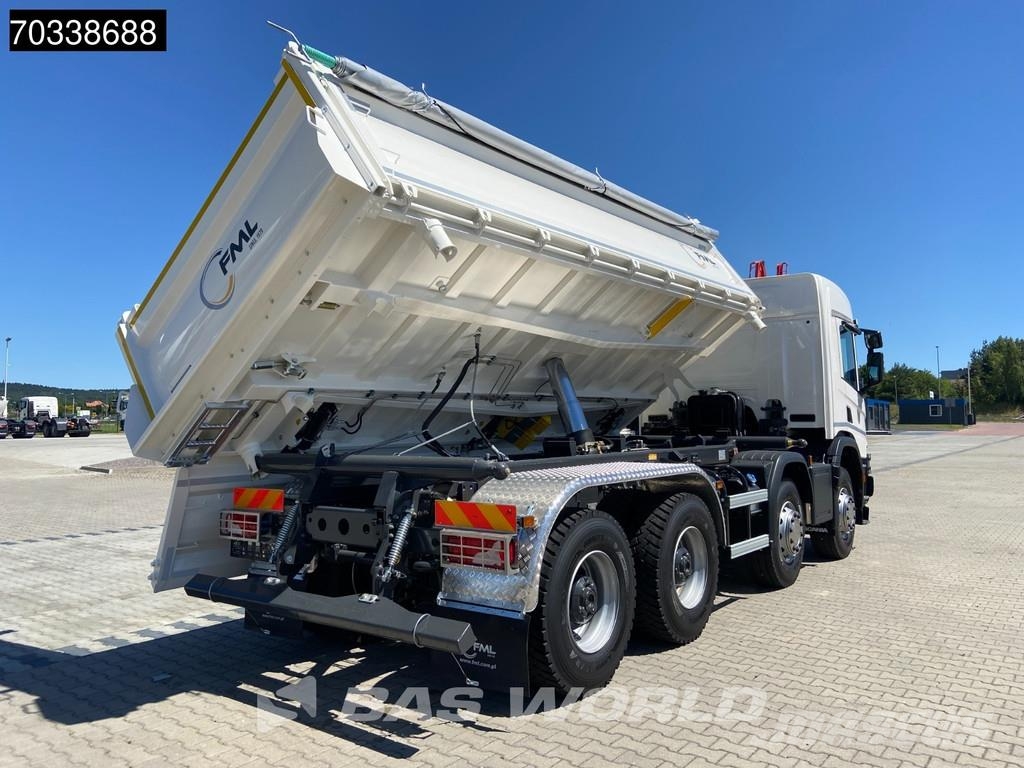 Scania P420 8X4 Tippbil