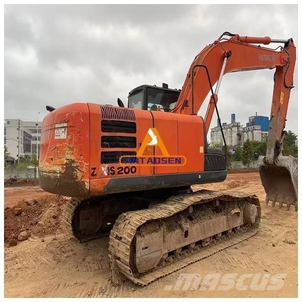 Hitachi ZX 200 Bagri goseničarji