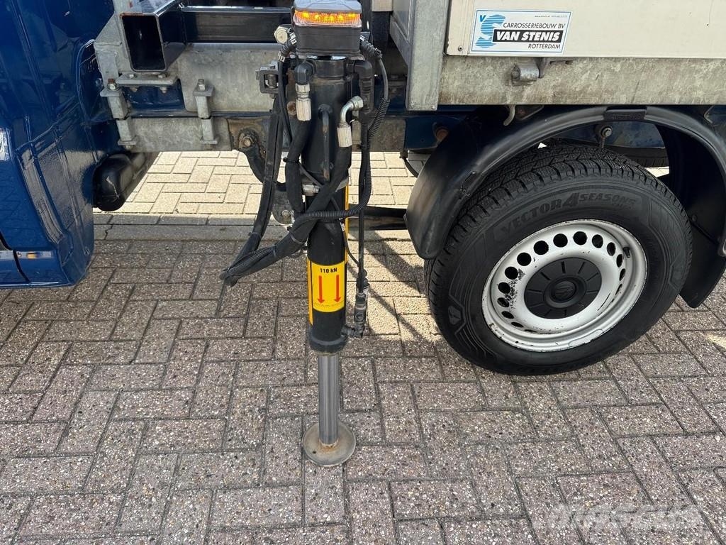 Volkswagen Crafter, Doka, Crane HIAB T023- 3, Only 36.000 Km Pickup/Pritschenwagen