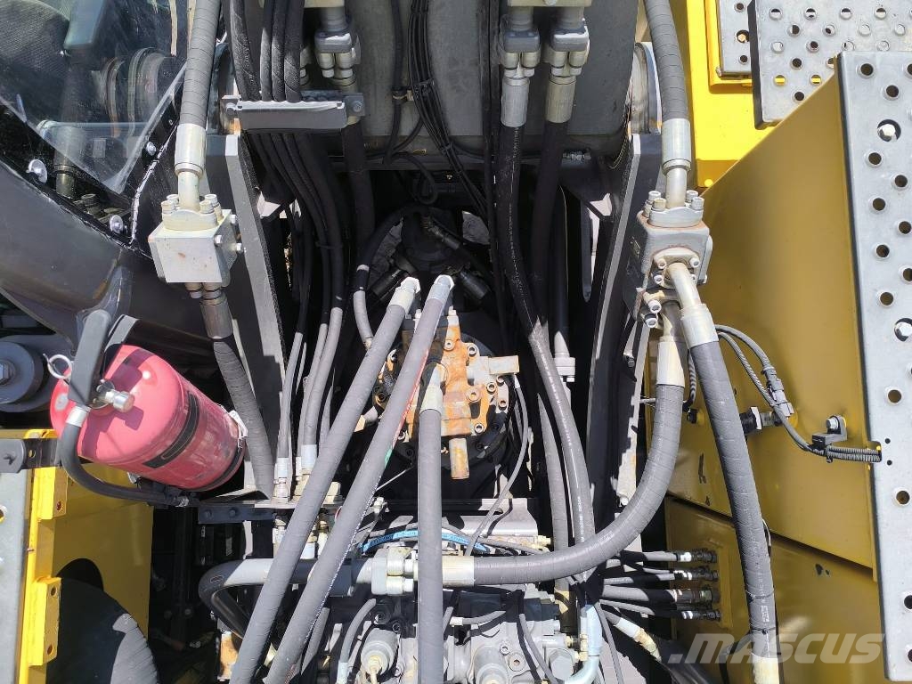 Volvo EC 380 EL Гусеничні екскаватори