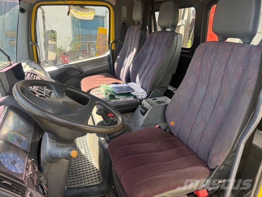Mercedes-Benz Atego 1017 Camiones grúa
