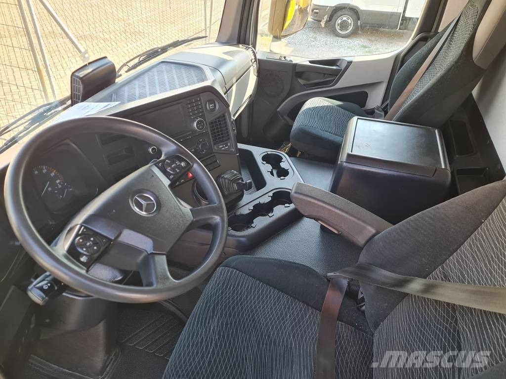 Mercedes-Benz ANTOS 1824 295 HKM Temperature controlled trucks