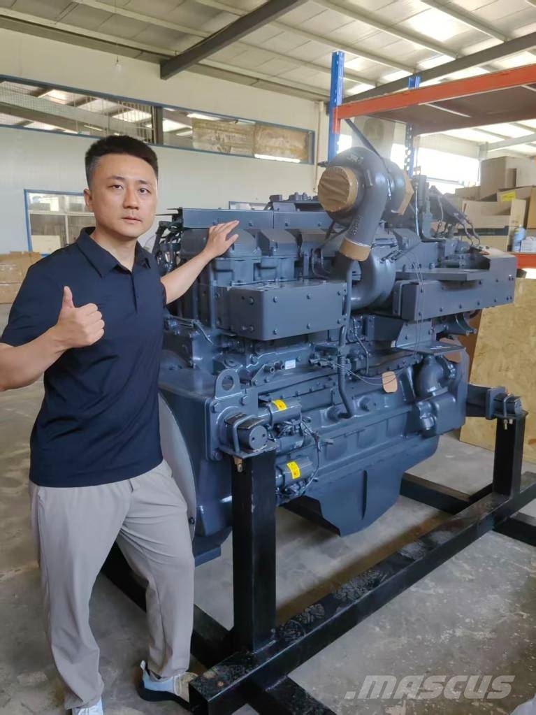 Komatsu SAA6D170E-5 construction machinery engine 엔진