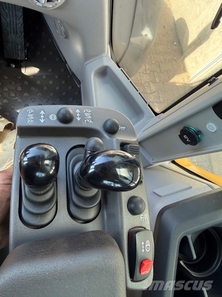 Volvo L 90 H Wheel loaders