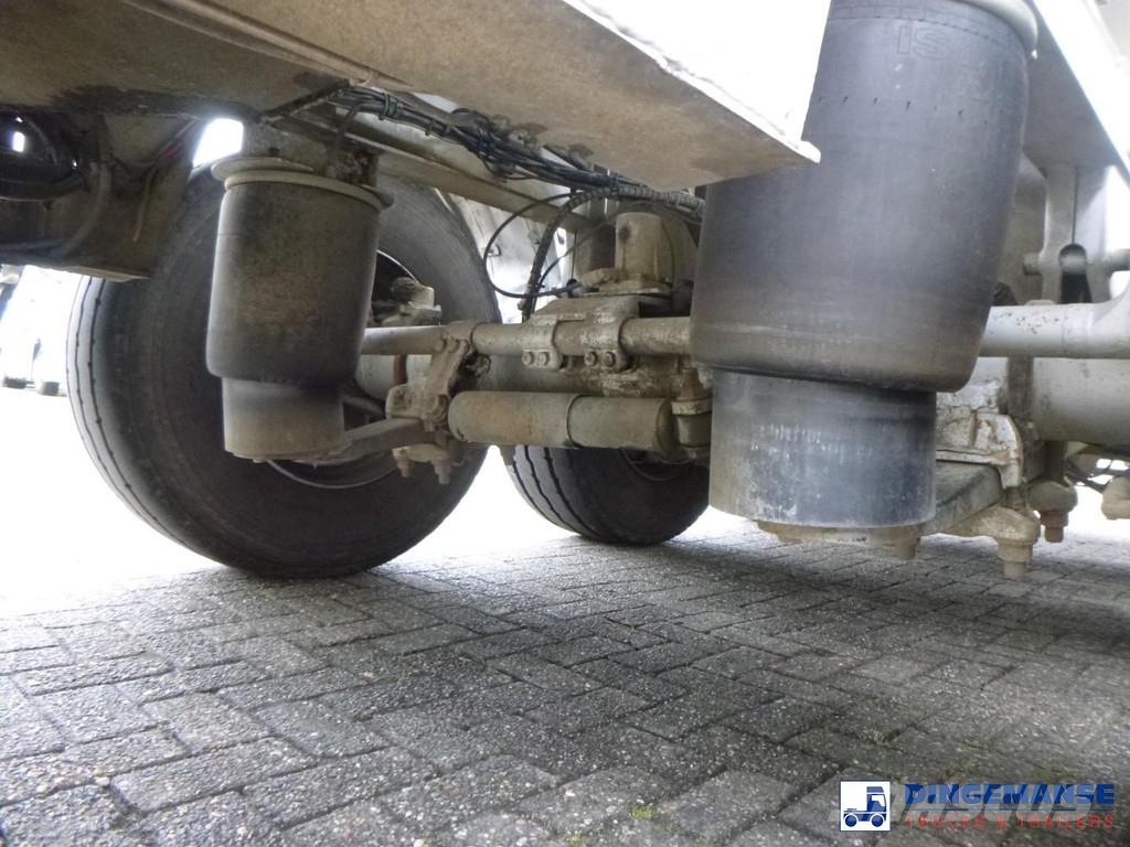 Magyar Food tank (milk) inox 30 m3 / 1 comp + pump Tanktrailer