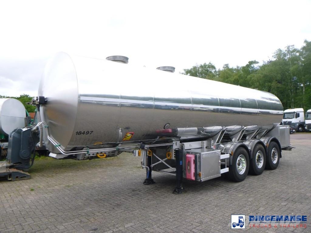 Magyar Food tank (milk) inox 30 m3 / 1 comp + pump Tanktrailer
