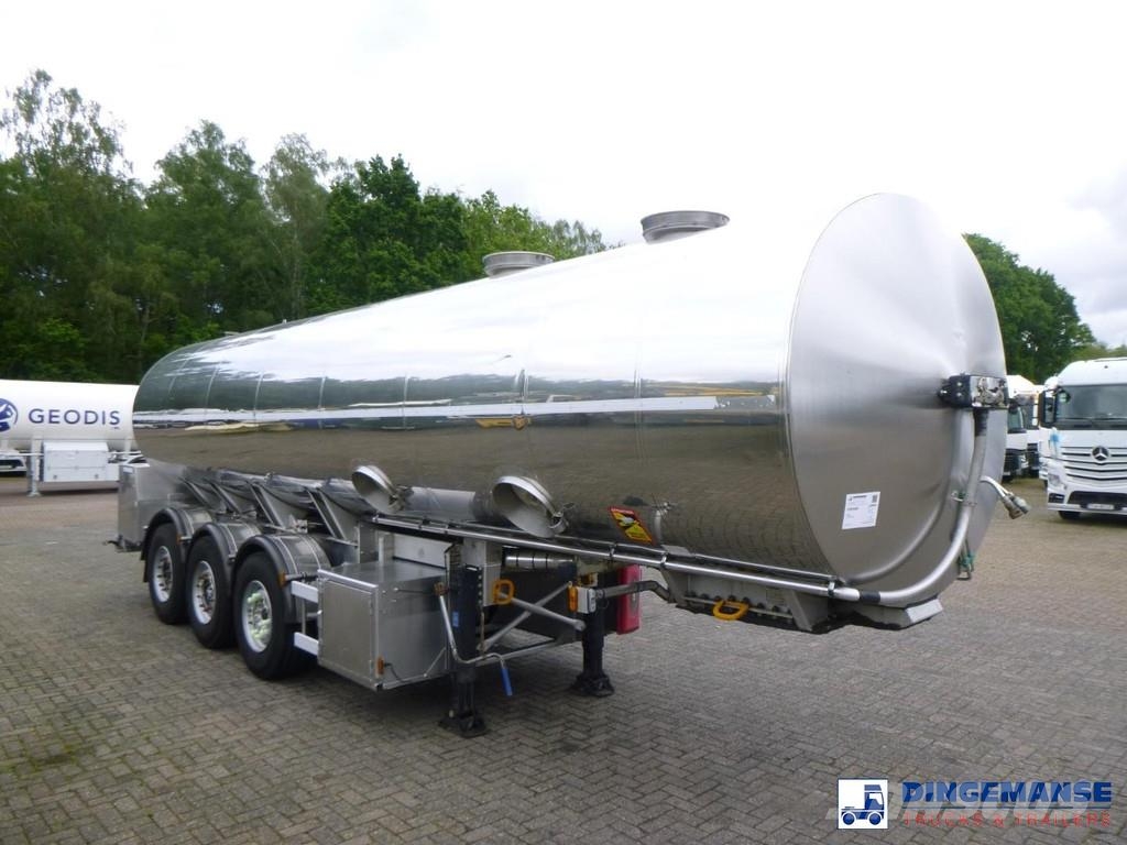 Magyar Food tank (milk) inox 30 m3 / 1 comp + pump Tanktrailer