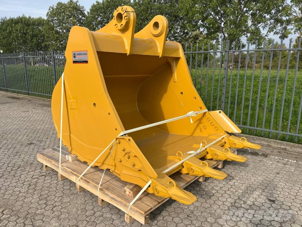 CAT 395 heavy duty rock bucket HB2 linkage Buckets