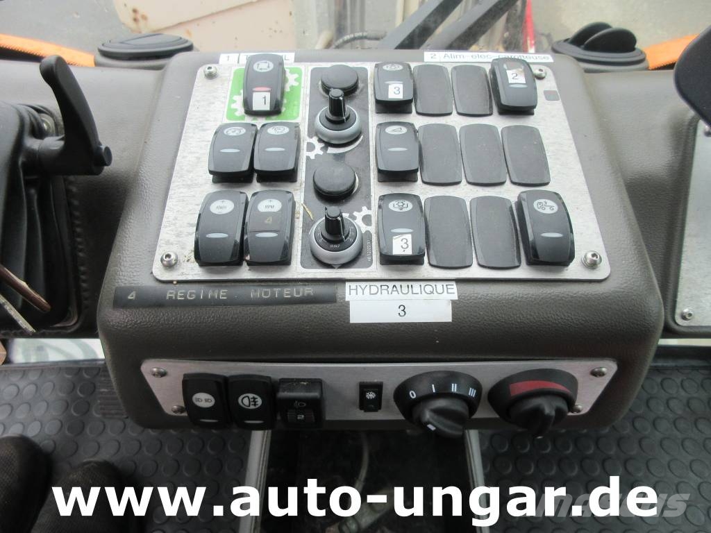 Ausa M200H 4x2x4 Baujahr 2015 mit Tyrolit Bohrer Portaherramientas