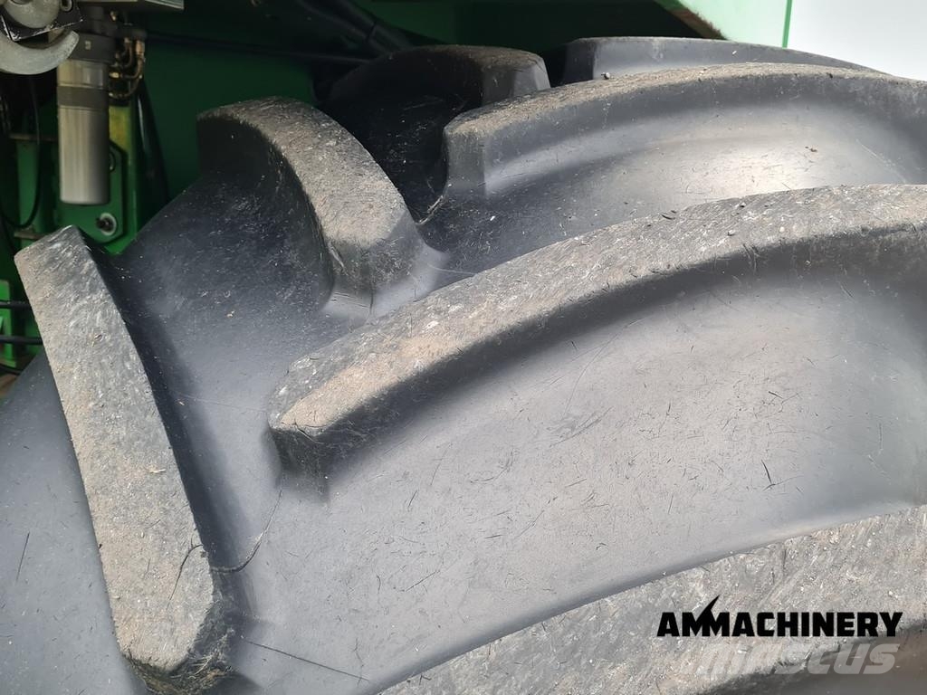 John Deere 7450 Including Kemper 360 Plus Getrokken veldhakselaar