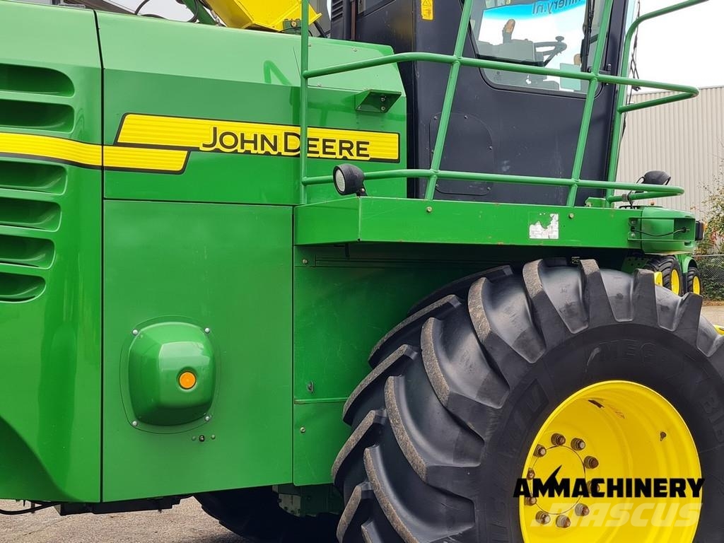John Deere 7450 Including Kemper 360 Plus Getrokken veldhakselaar