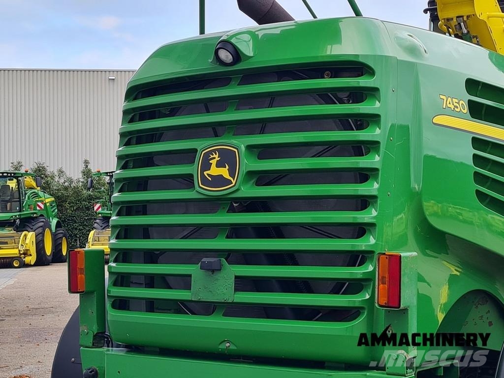 John Deere 7450 Including Kemper 360 Plus Getrokken veldhakselaar