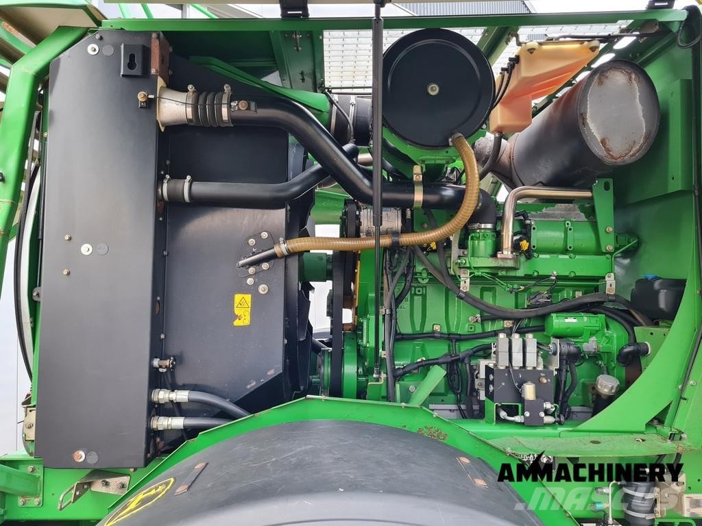 John Deere 7450 Including Kemper 360 Plus Getrokken veldhakselaar