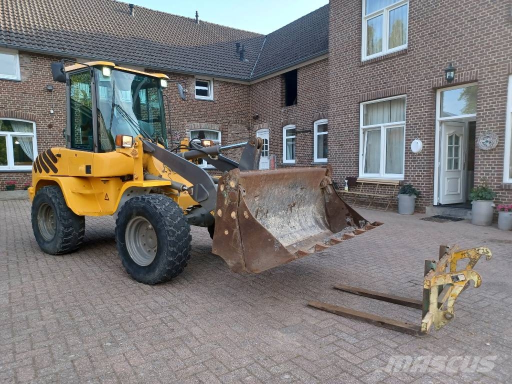 Volvo L 30 B لوادر بعجل