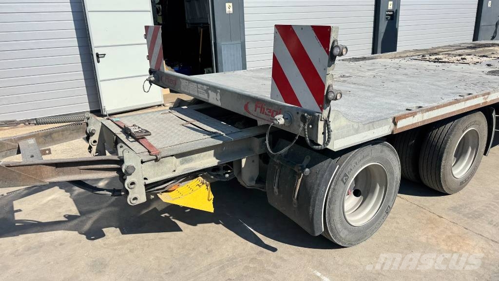 Fliegl VTS 400 tandem trailer - 2018 YEAR - LOADING SPACE Plataformas bajas