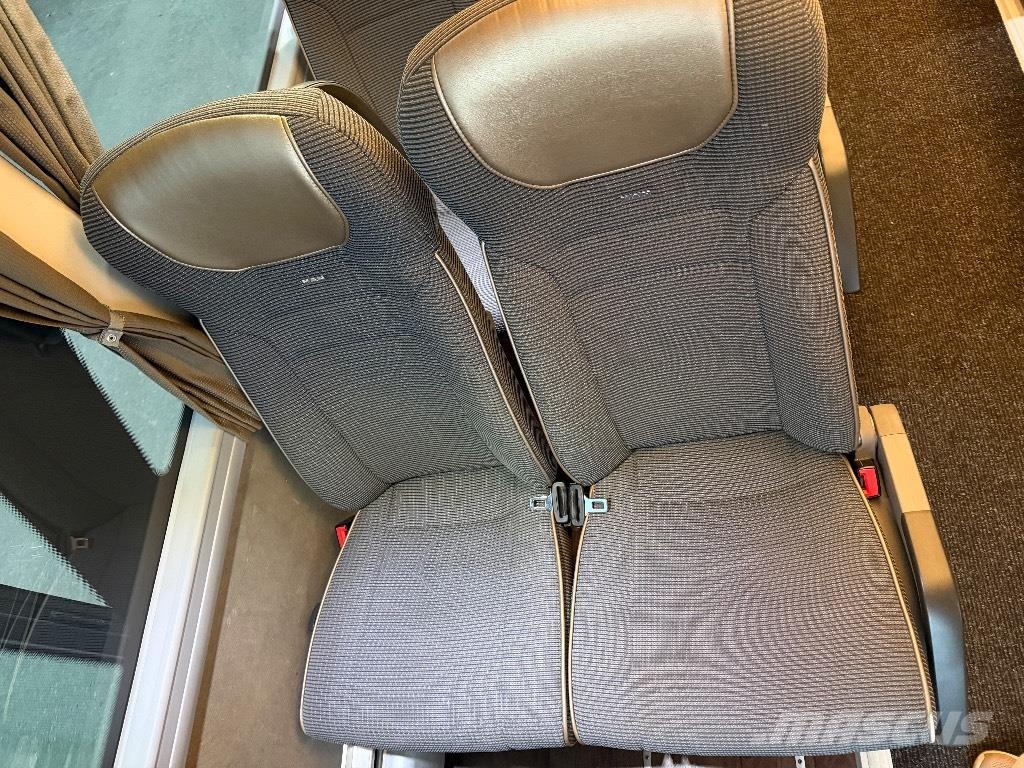 MAN Lion`s Coach (6 buses, leasing available) Ônibus