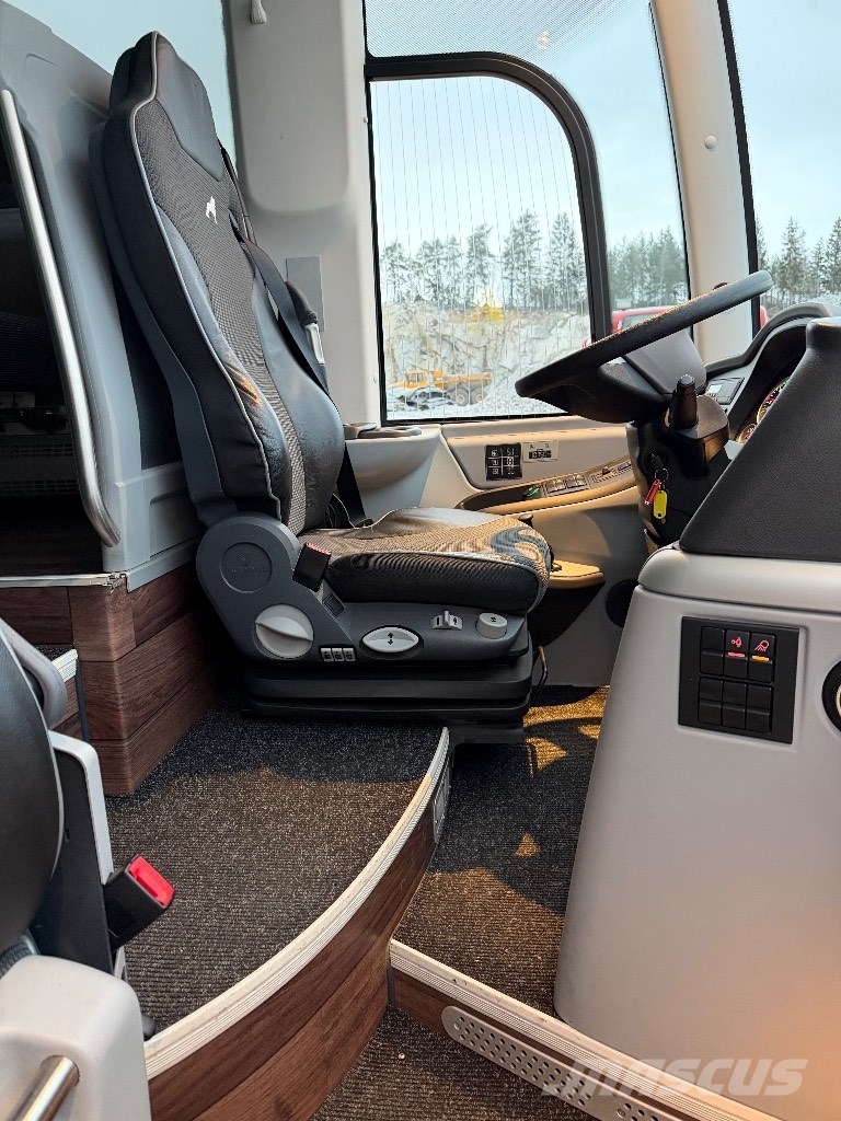 MAN Lion`s Coach (6 buses, leasing available) Ônibus
