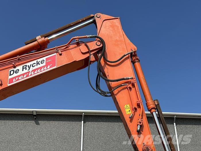Hitachi ZX170W-6 Ekskavatori uz riteņiem