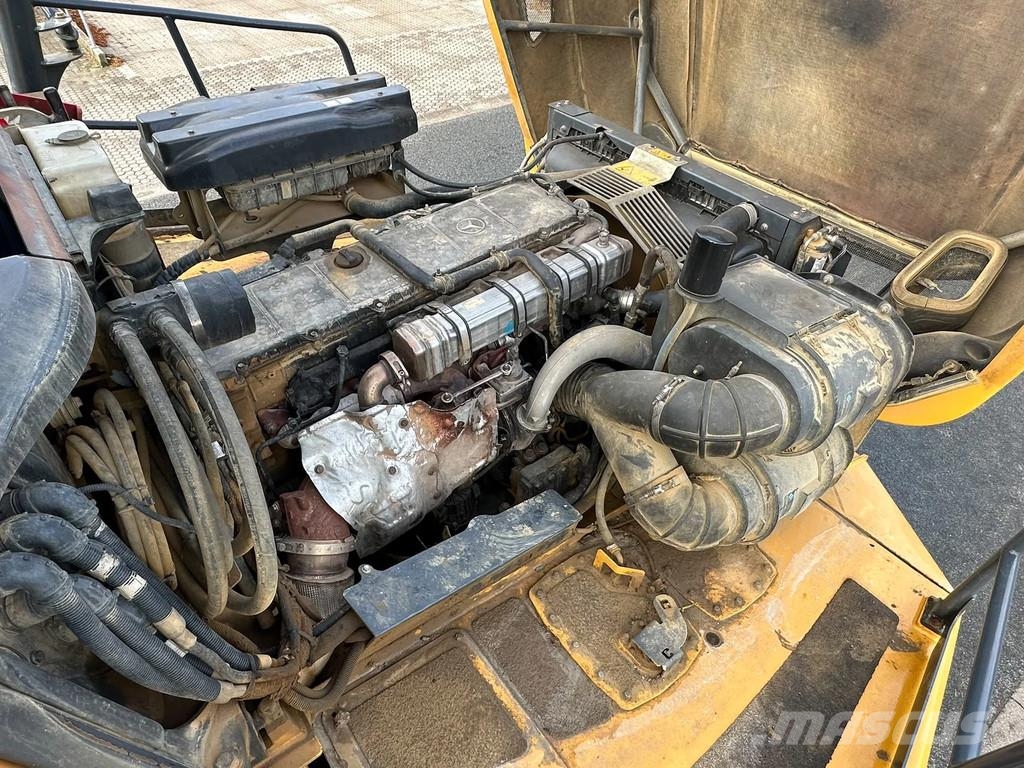 Bell B60 E 4x4 | German Machine! عربات نقل قلابة للمواقع