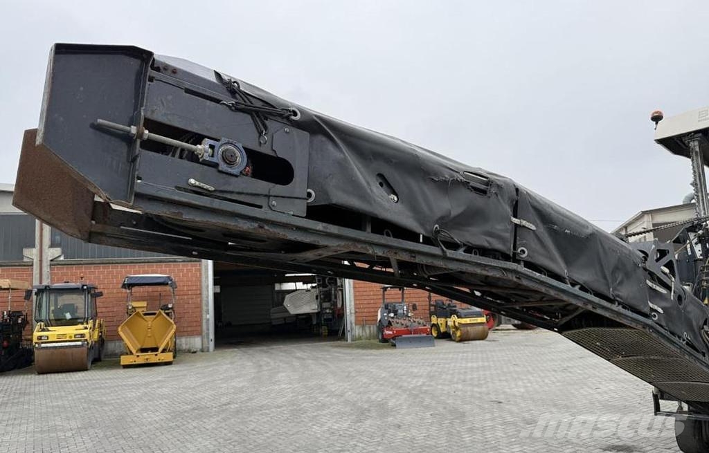 Bomag BM 500/15 Asfalt kaziyicilar