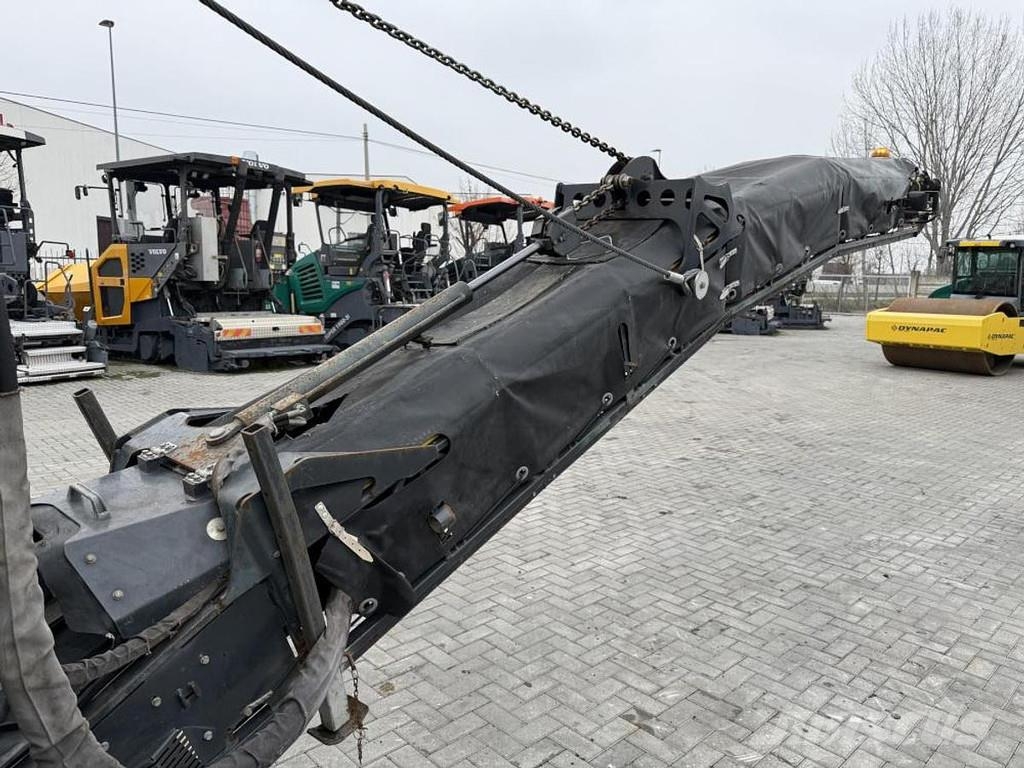 Bomag BM 500/15 Asfalt kaziyicilar