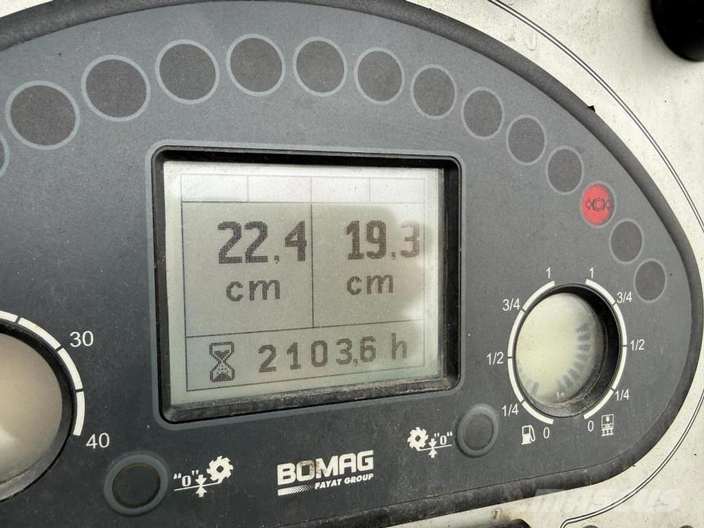 Bomag BM 500/15 Asfalt kaziyicilar