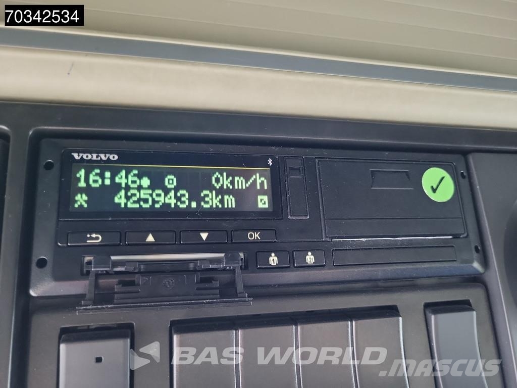 Volvo FH 460 6X2 LNG COMBI Sliding roof VEB+ Automatic A Nákladné vozidlá s bočnou zhrnovacou plachtou