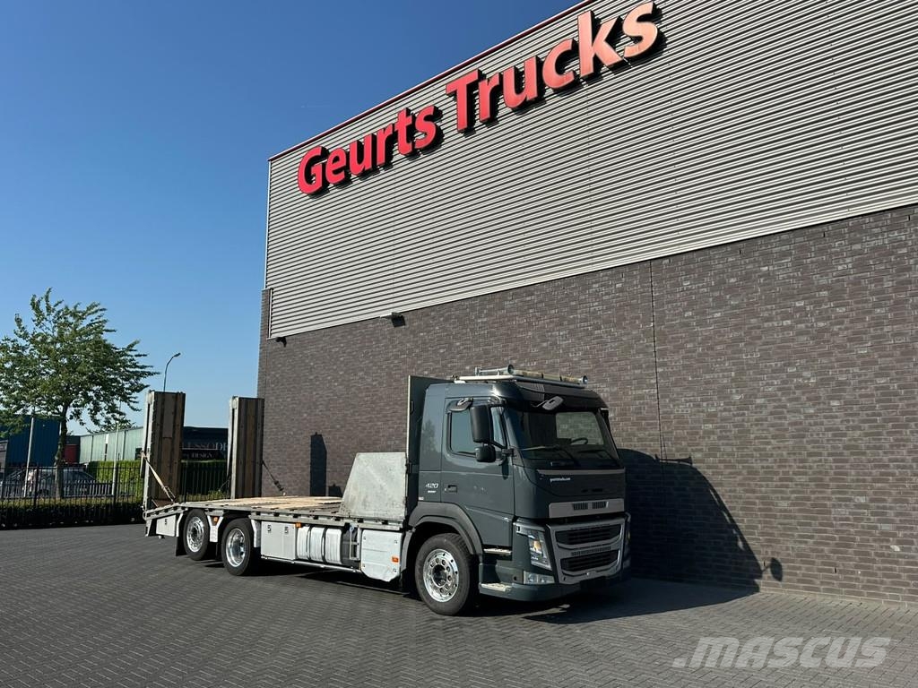 Volvo FM 420 6X2 OPRIJWAGEN/MACHINE TRANSPORTER/PLATEAU/ Oprijwagen