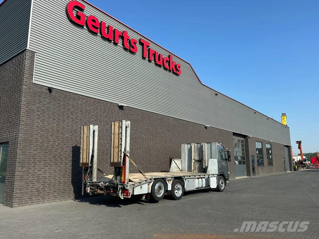 Volvo FM 420 6X2 OPRIJWAGEN/MACHINE TRANSPORTER/PLATEAU/ Oprijwagen