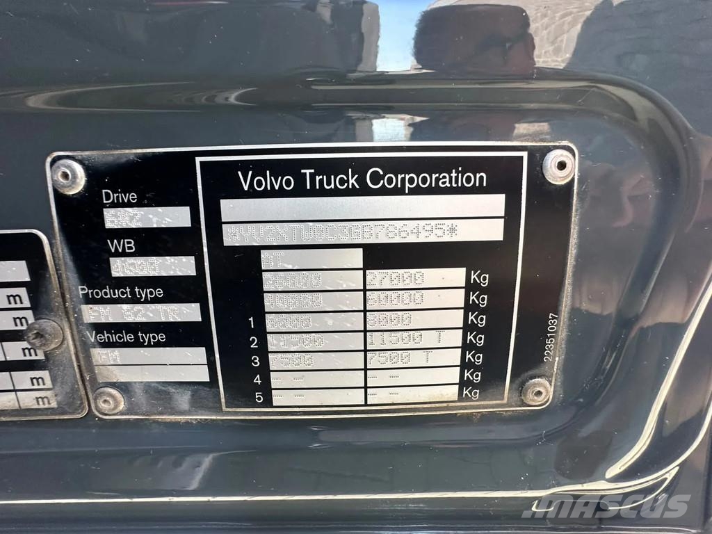 Volvo FM 420 6X2 OPRIJWAGEN/MACHINE TRANSPORTER/PLATEAU/ Oprijwagen