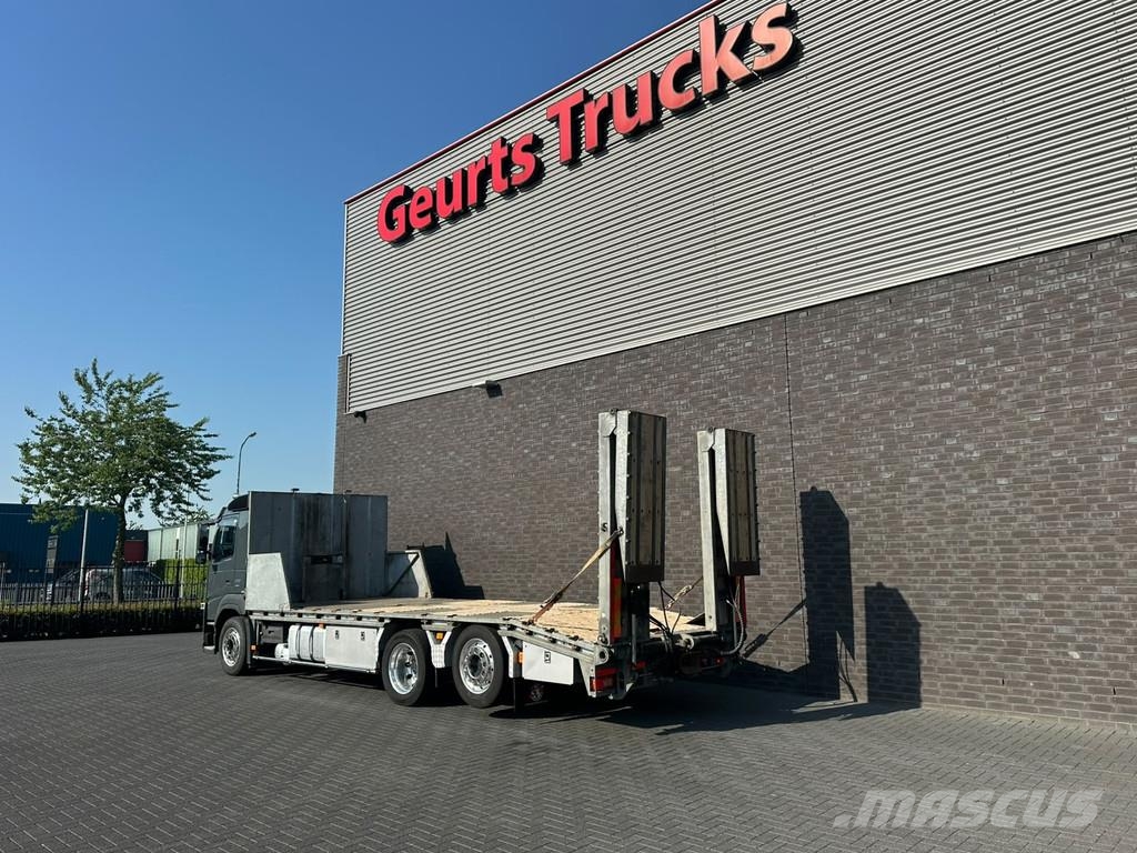 Volvo FM 420 6X2 OPRIJWAGEN/MACHINE TRANSPORTER/PLATEAU/ Oprijwagen