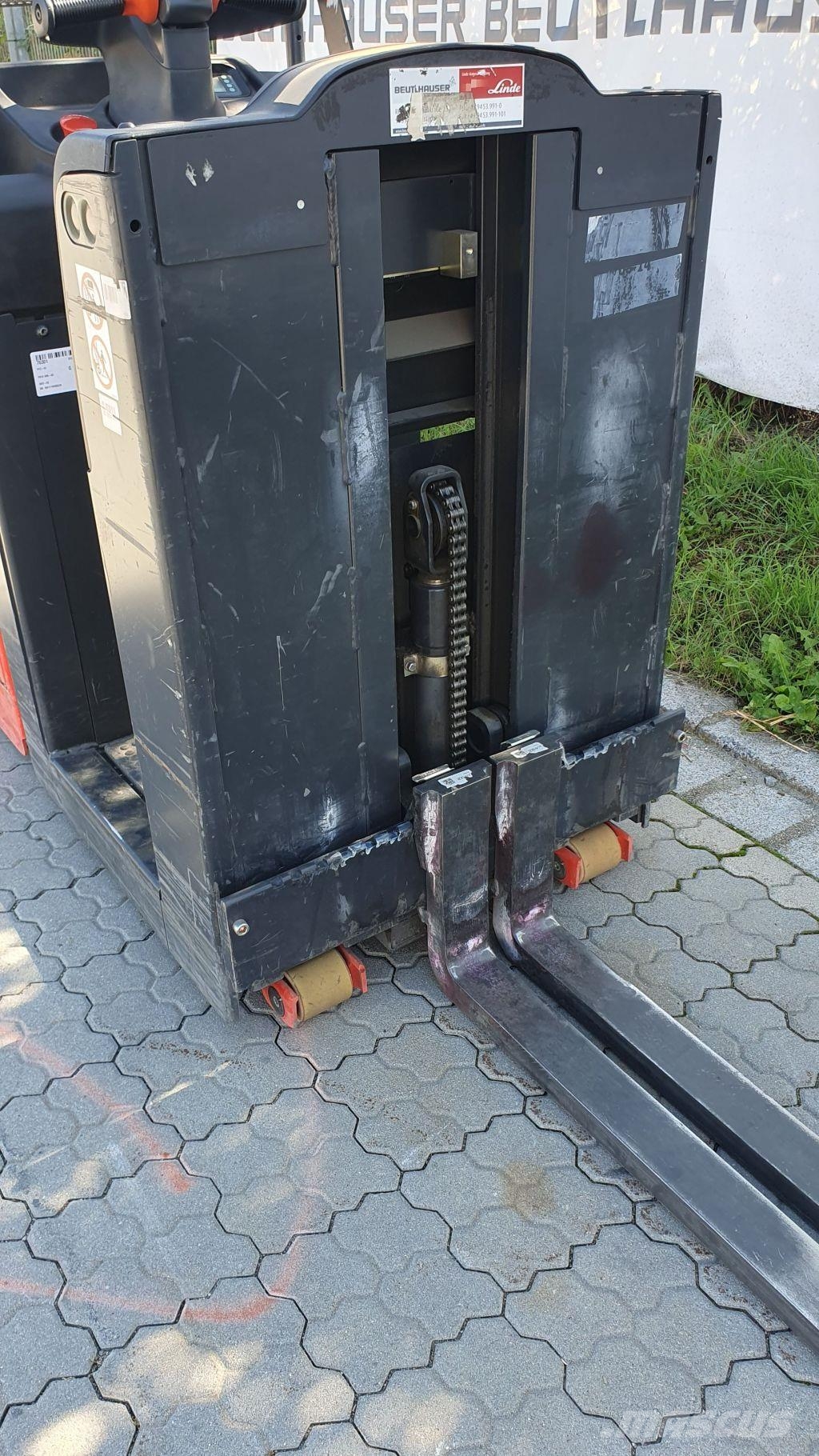Linde V08-02 Visoko dizajući komisioni viljuškar