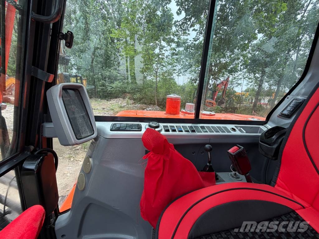Doosan DX 60 Εκσκαφείς με ερπύστριες