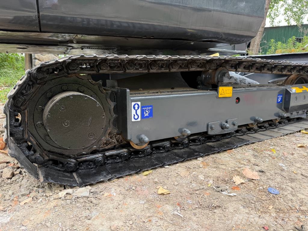 Doosan DX 60 Εκσκαφείς με ερπύστριες