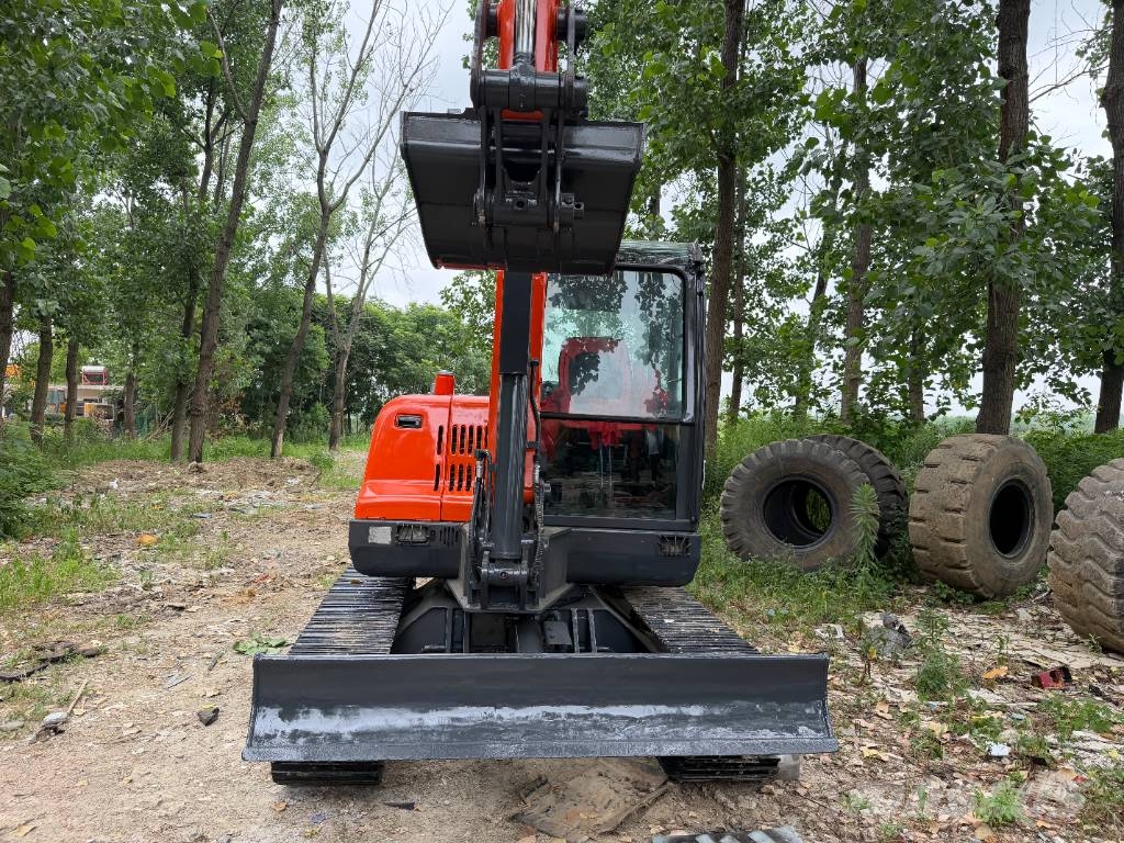 Doosan DX 60 Εκσκαφείς με ερπύστριες