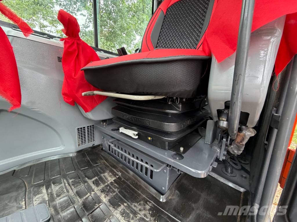 Doosan DX 60 Εκσκαφείς με ερπύστριες