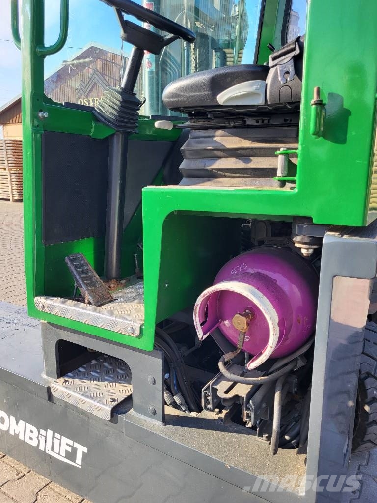 Combilift C 3000 Gasstapler