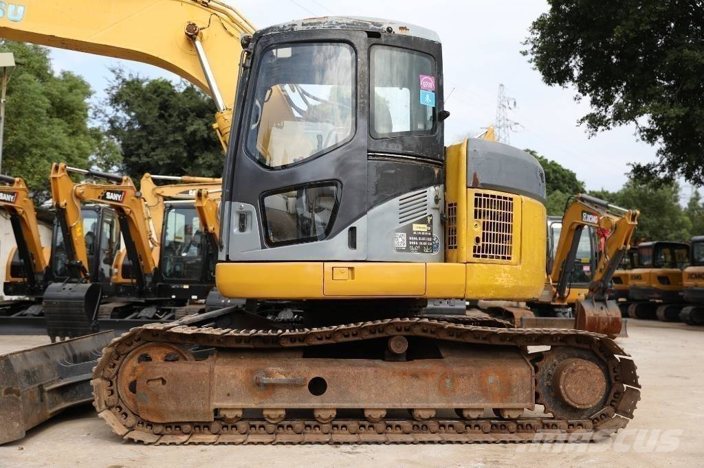 Komatsu PC 128 US 中型挖掘机
