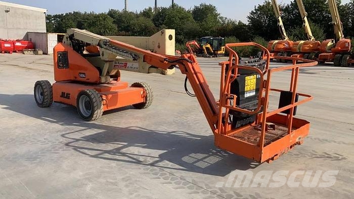 JLG E450AJ Knikarmhoogwerkers