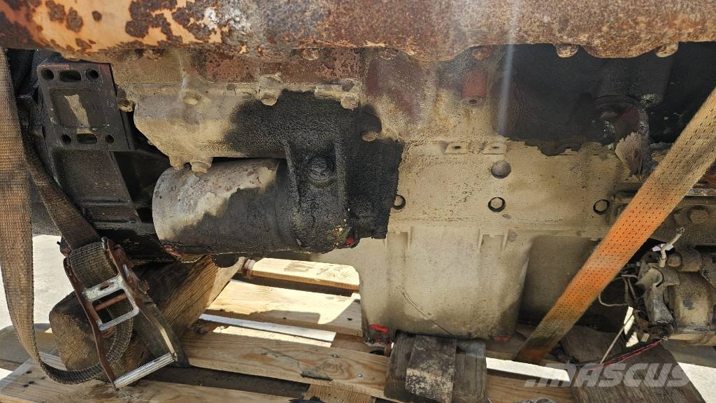 Mercedes-Benz ENGINE V10 - OM 403.1 - ZF GEARBOX Motoren