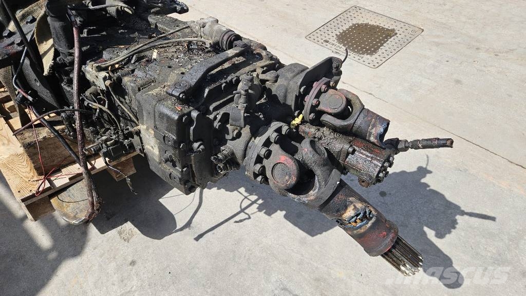 Mercedes-Benz ENGINE V10 - OM 403.1 - ZF GEARBOX Motoren