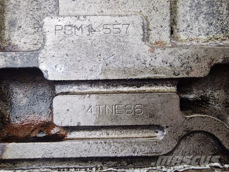 Yanmar 4TNE86/TK486E Motores