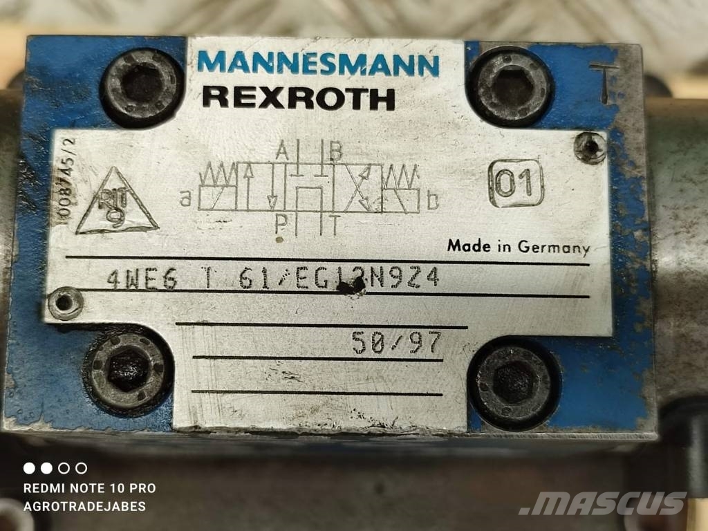 Rexroth 453 / 5 000 Electrohydraulic valve 4WE6 EG12N924 油圧機