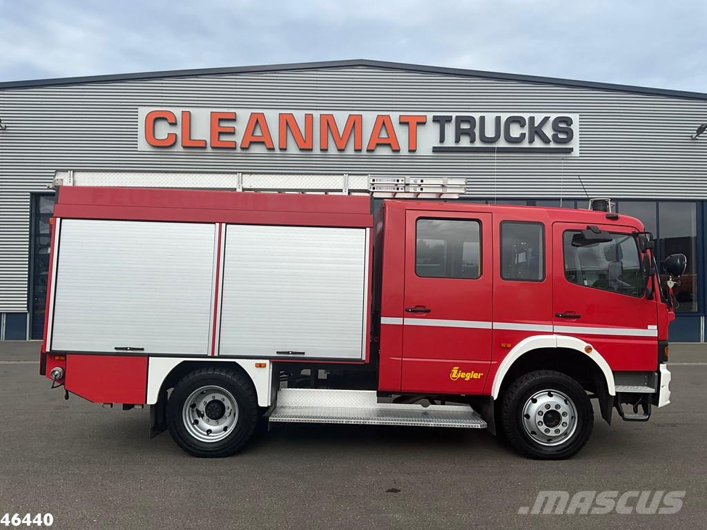 Mercedes-Benz Atego 918 4x4 ZIEGLER Feuerwehr/ materiaalwagen Ju Camiones de bomberos