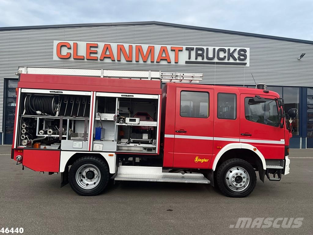 Mercedes-Benz Atego 918 4x4 ZIEGLER Feuerwehr/ materiaalwagen Ju Camiones de bomberos