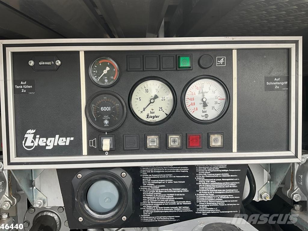 Mercedes-Benz Atego 918 4x4 ZIEGLER Feuerwehr/ materiaalwagen Ju Camiones de bomberos