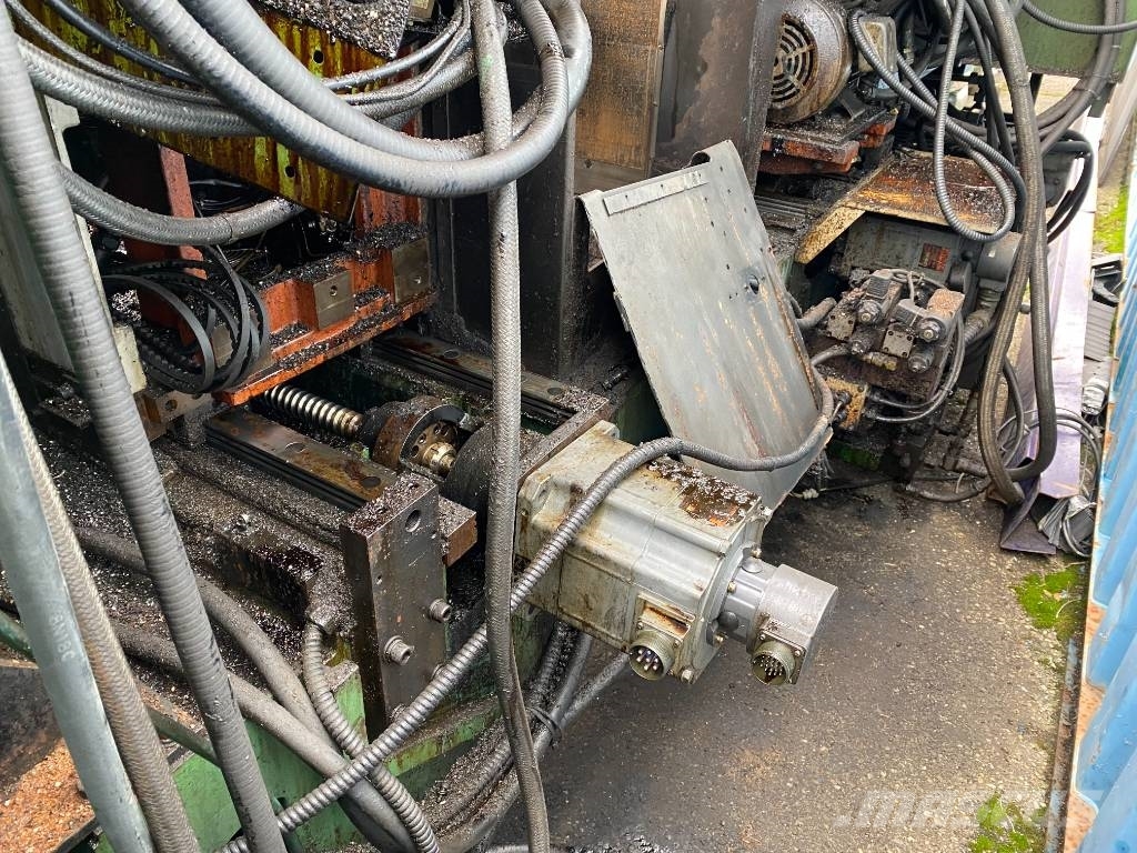 Mazak / Yamazaki FLEX-GL 200N-MLTPLX 630 1er Main Forestal - Otros